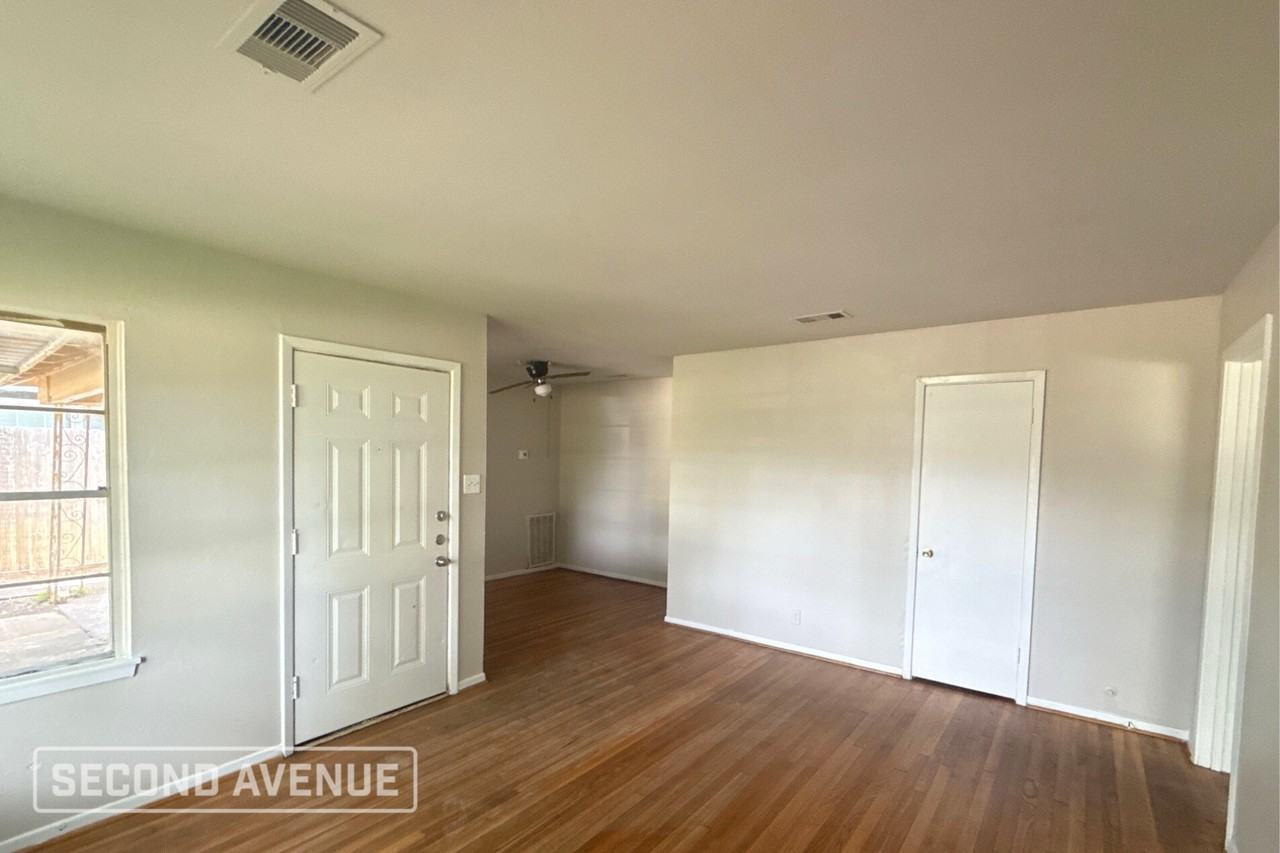 1113 Aberdeen Rd - Photo 2 of 13