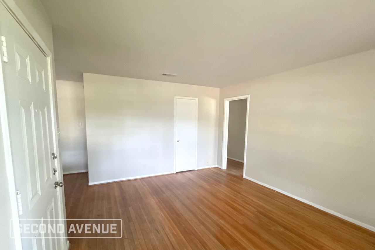 1113 Aberdeen Rd - Photo 3 of 13