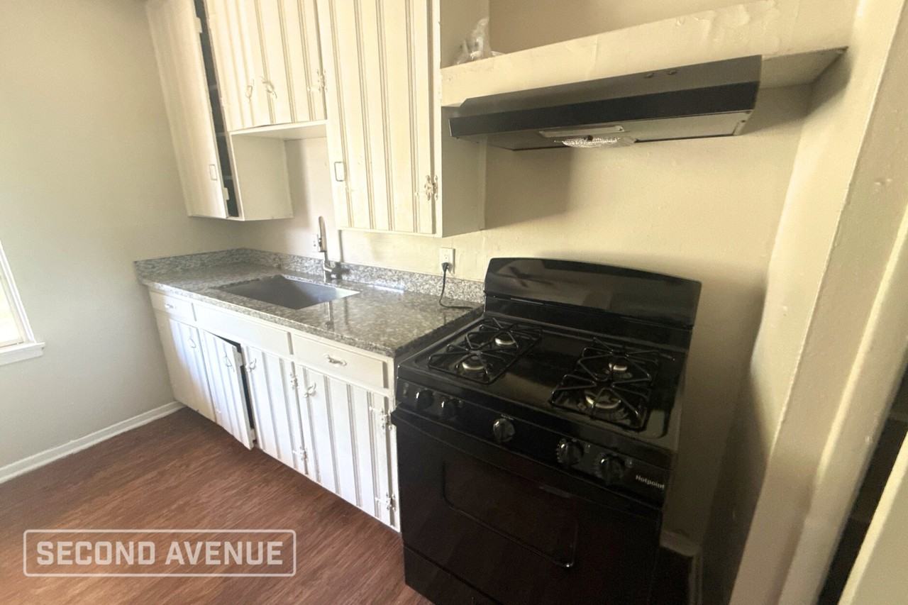 1113 Aberdeen Rd - Photo 4 of 13