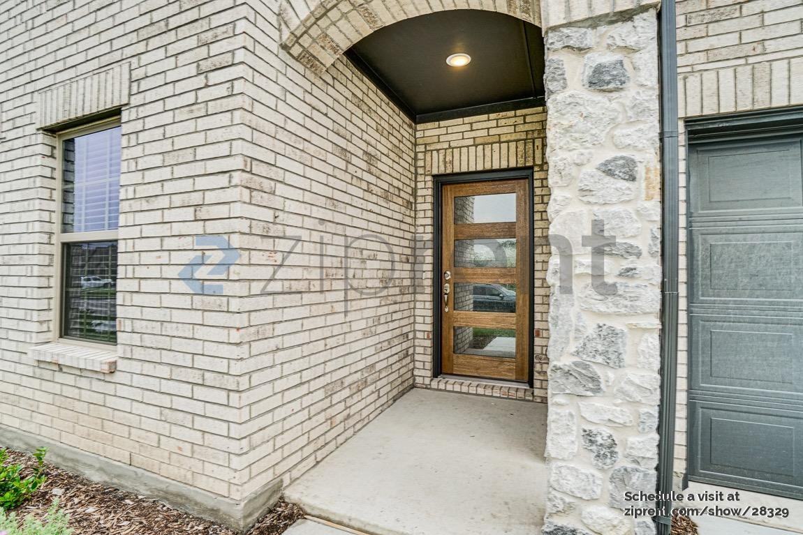 520 Hickory Ridge Dr - Photo 2 of 28