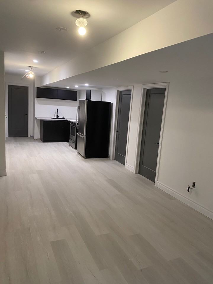 28 Lahey Crescent #Bsmt - Photo 3 of 11