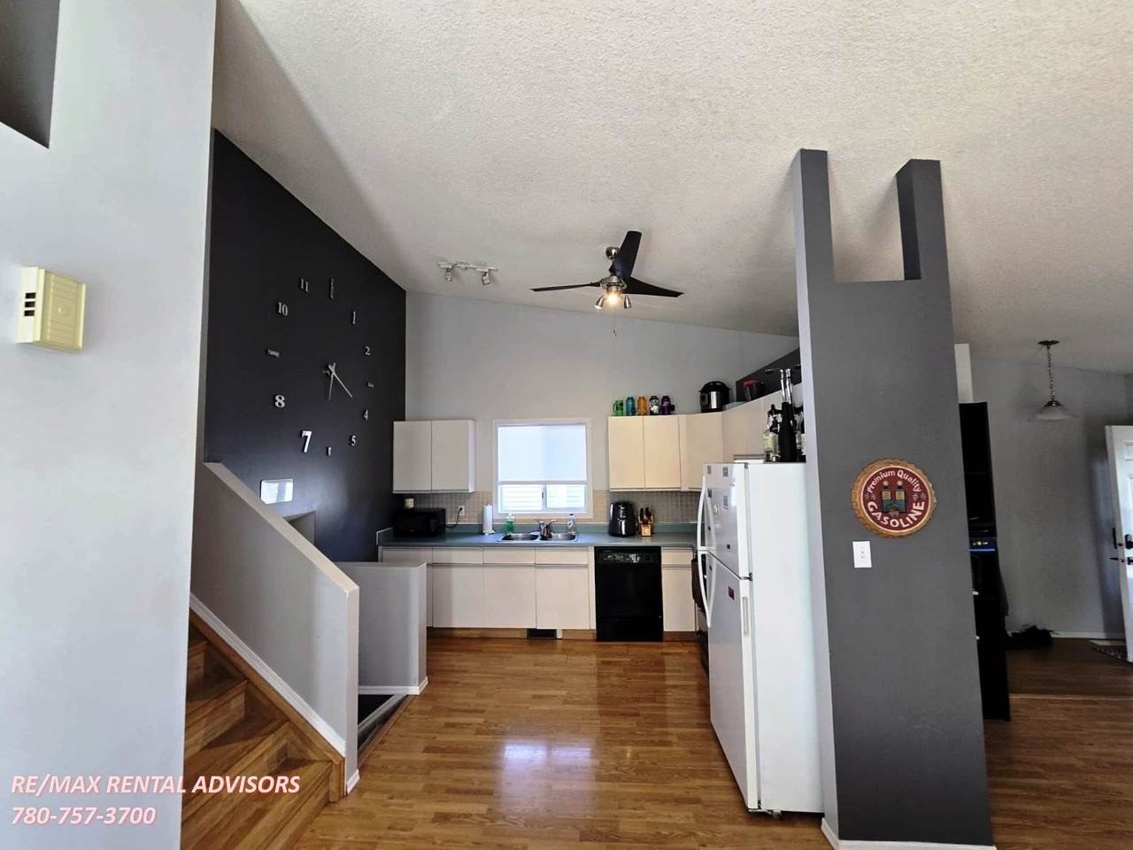 32 Lunnon Drive - Photo 2 of 20