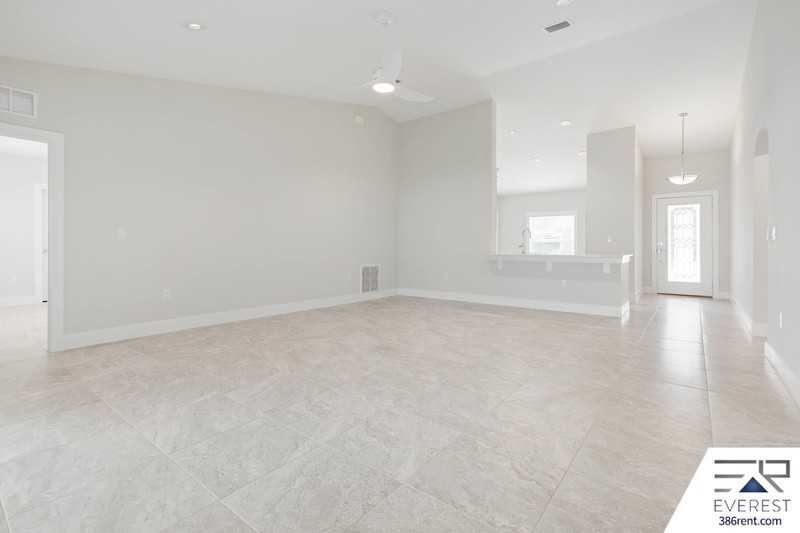 22 Woodlyn Ln - Photo 7 of 50