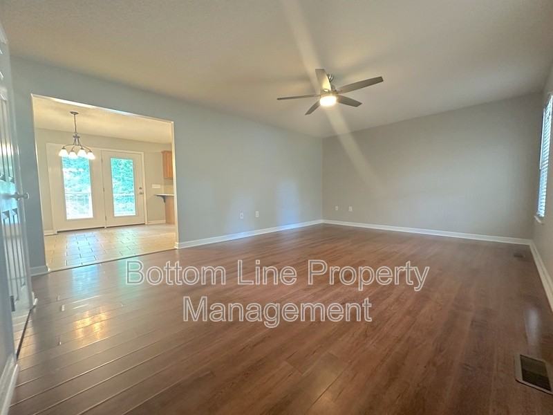 6529 Cedar Rd - Photo 3 of 35