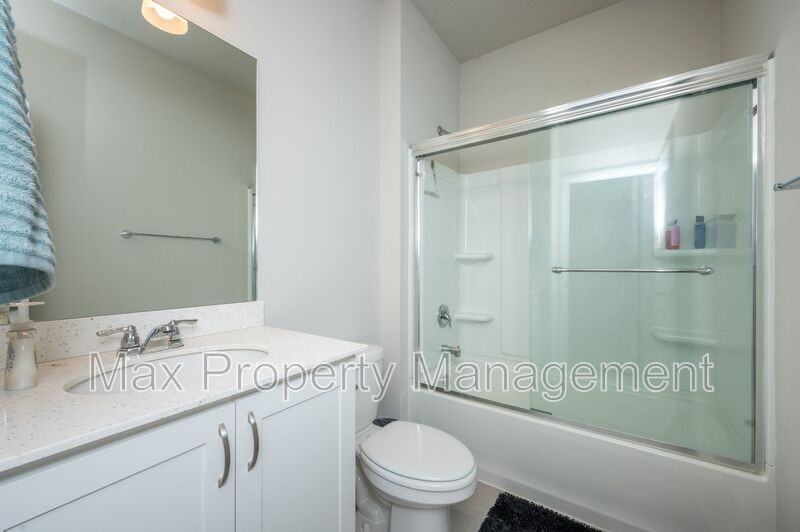 2605 13th Ave Se - Photo 3 of 21