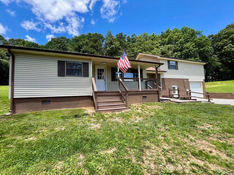 1719 Reed Rd - Photo 2 of 36