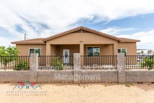 9915 E Broadway Rd - Photo 1 of 1