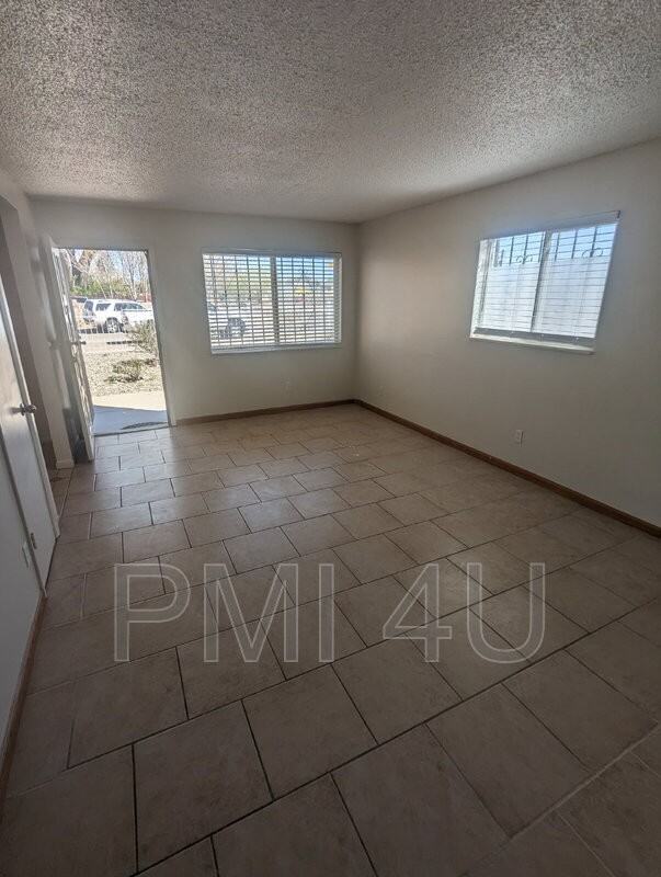 1801 Corte Adelina St Sw - Photo 7 of 39