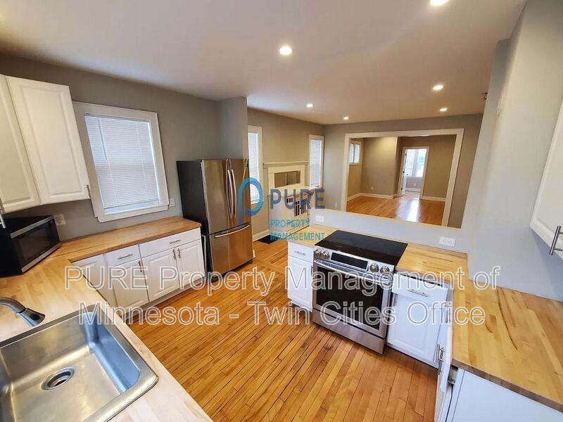 18 W 33rd St #18-1 - Photo 4 of 9