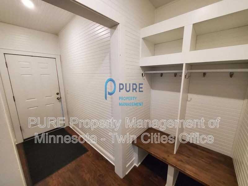 18 W 33rd St #18-1 - Photo 6 of 9