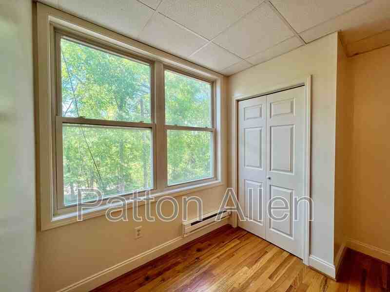 43 Ravenscroft Dr #3 - Photo 6 of 16
