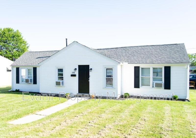 2703 Merritt St - Photo 2 of 24