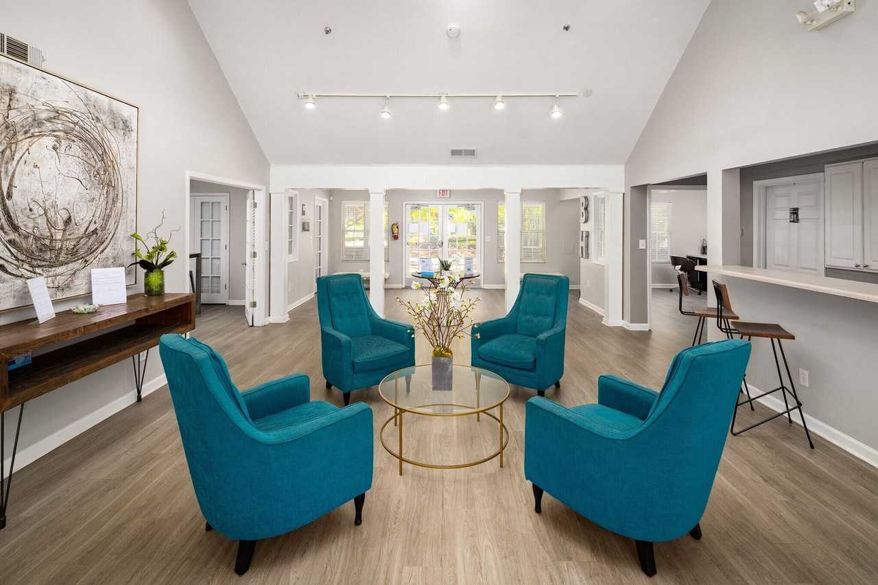 Ivy Commons - Photo 7 of 50