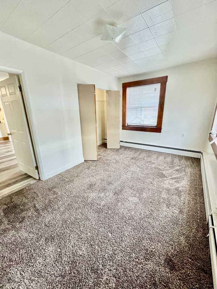 66 High Street - Photo 5 of 16