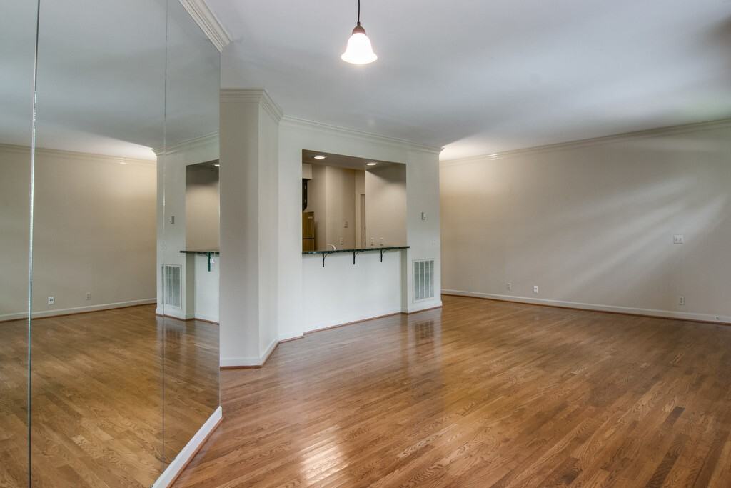 Portland - Photo 2 of 21