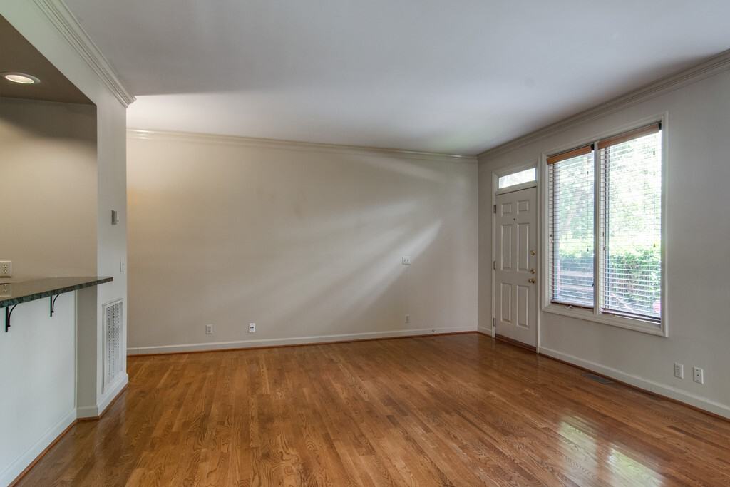 Portland - Photo 4 of 21