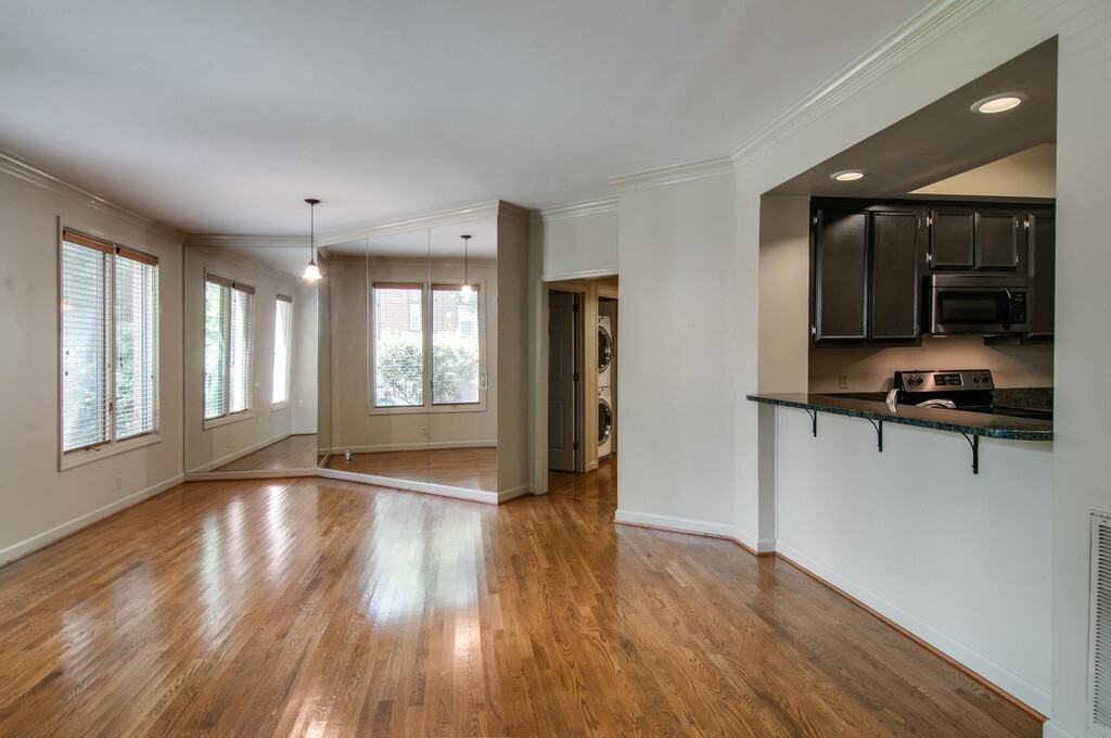 Portland - Photo 5 of 21