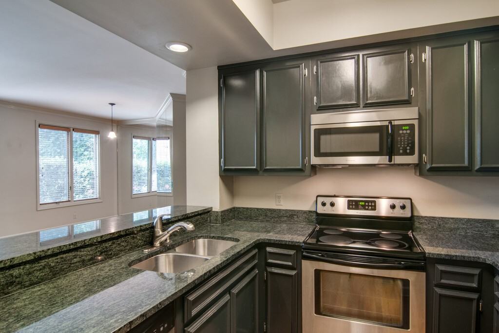 Portland - Photo 7 of 21