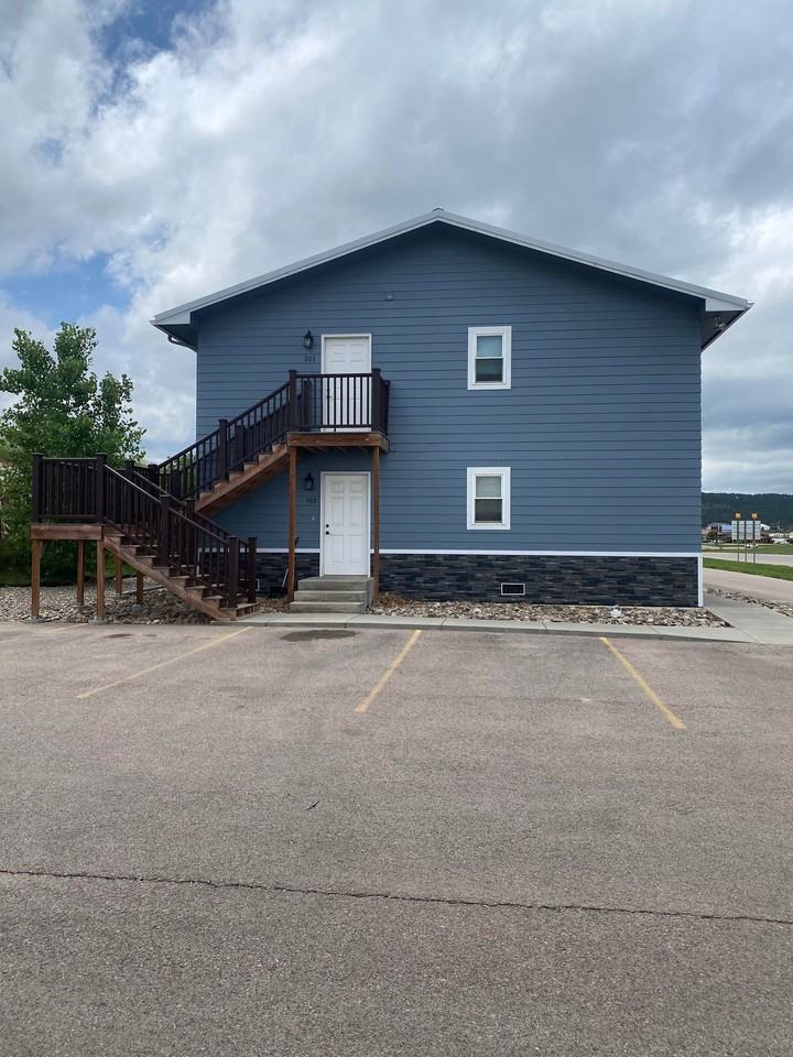 7284 Sutton Drive - Photo 2 of 19