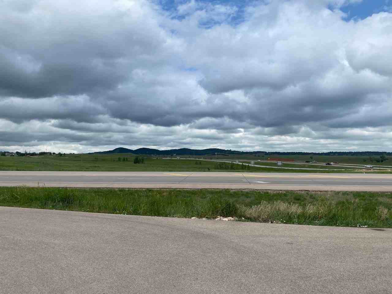 7284 Sutton Drive - Photo 4 of 19