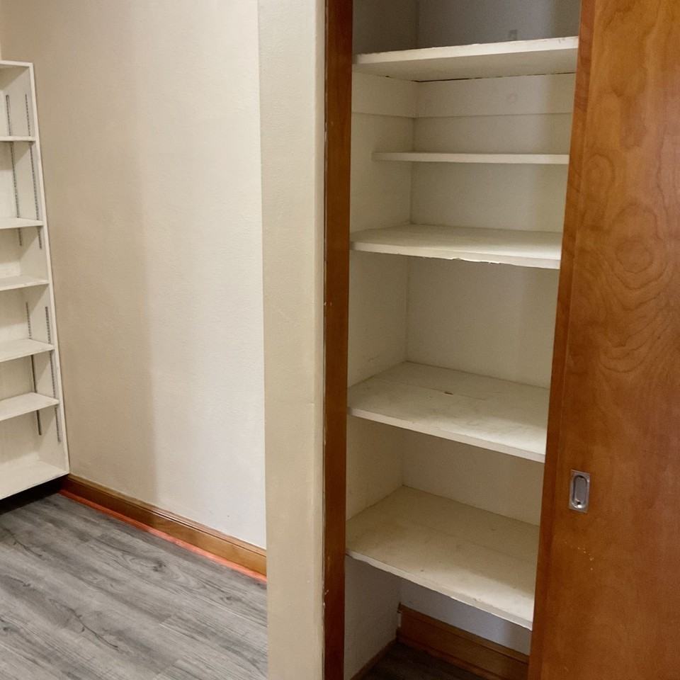 Sundquist Apartments - Photo 3 of 20
