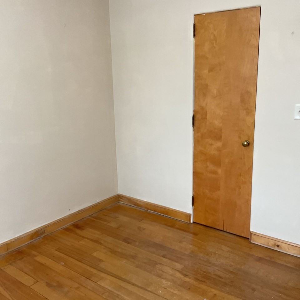 Sundquist Apartments - Photo 6 of 20