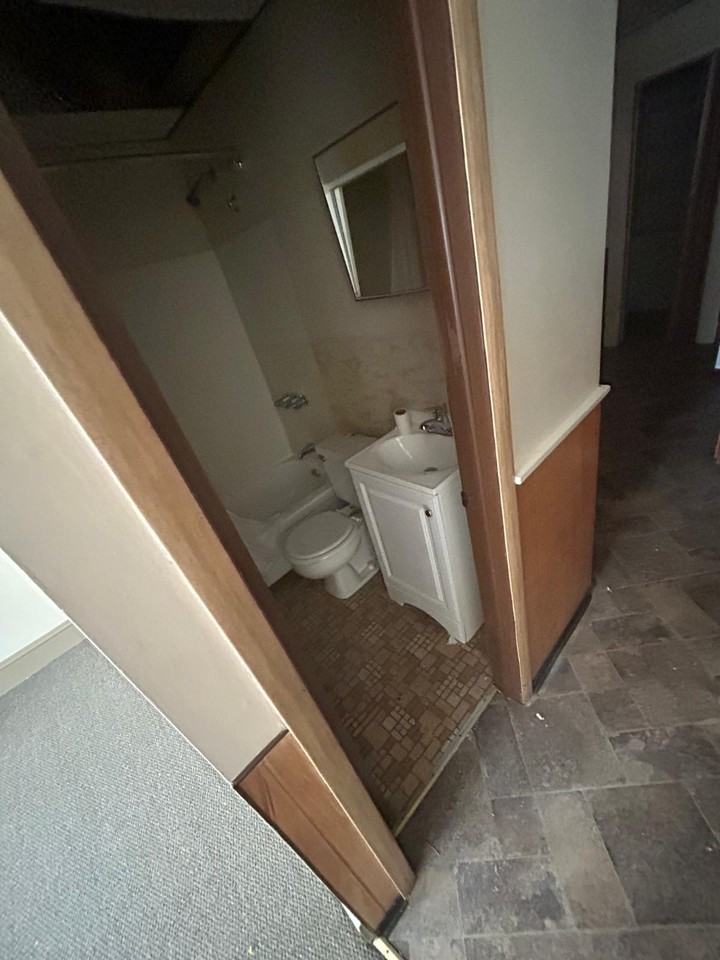 478-480 South Main Street - Photo 3 of 4