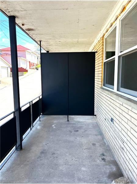 102 Webster Ave #B - Photo 3 of 11