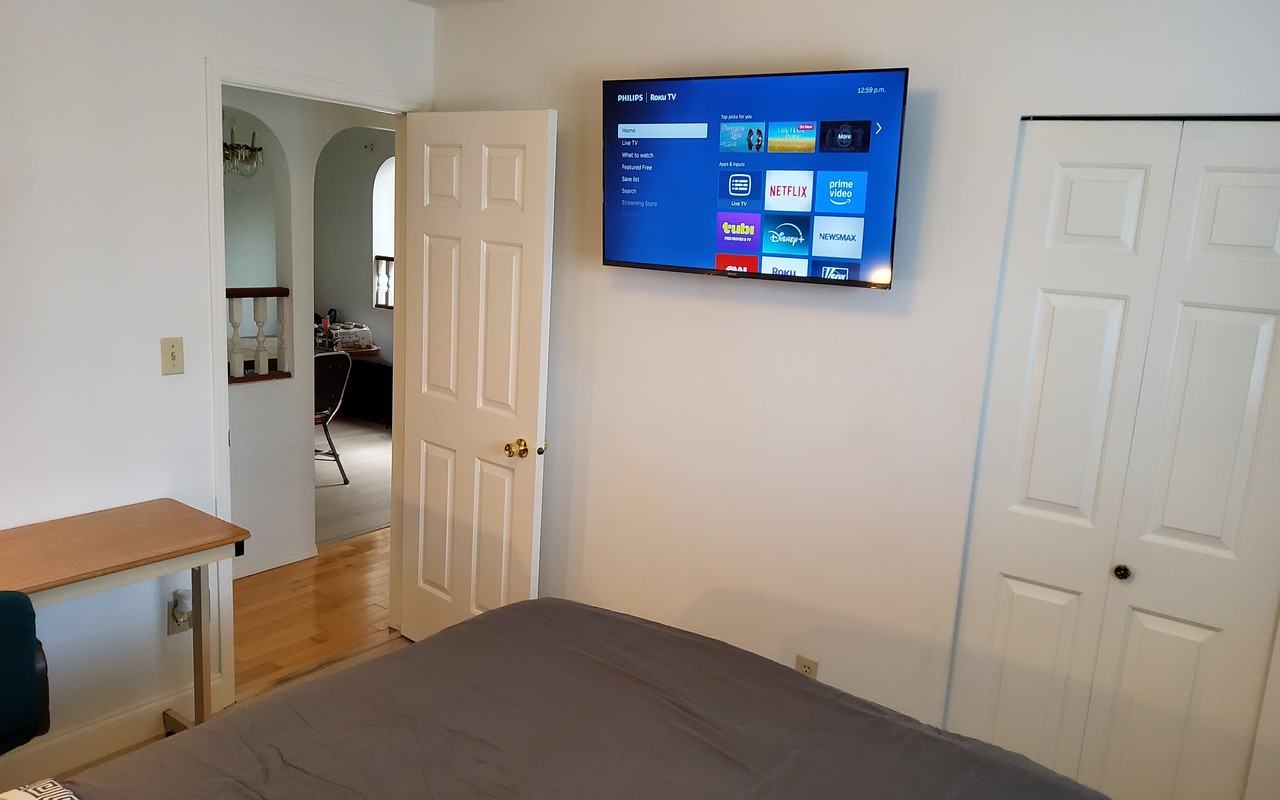 E Broadway & Rupert St - Photo 4 of 53