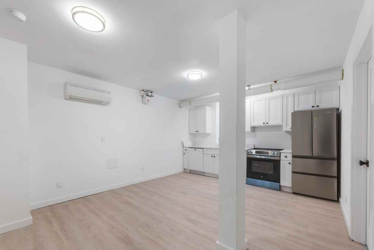 258 Wadsworth Ave - Photo 3 of 36