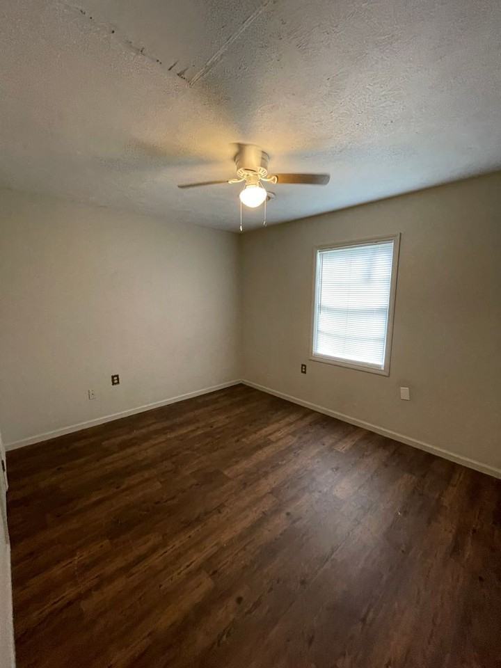 821 Garden Dr - Photo 6 of 8