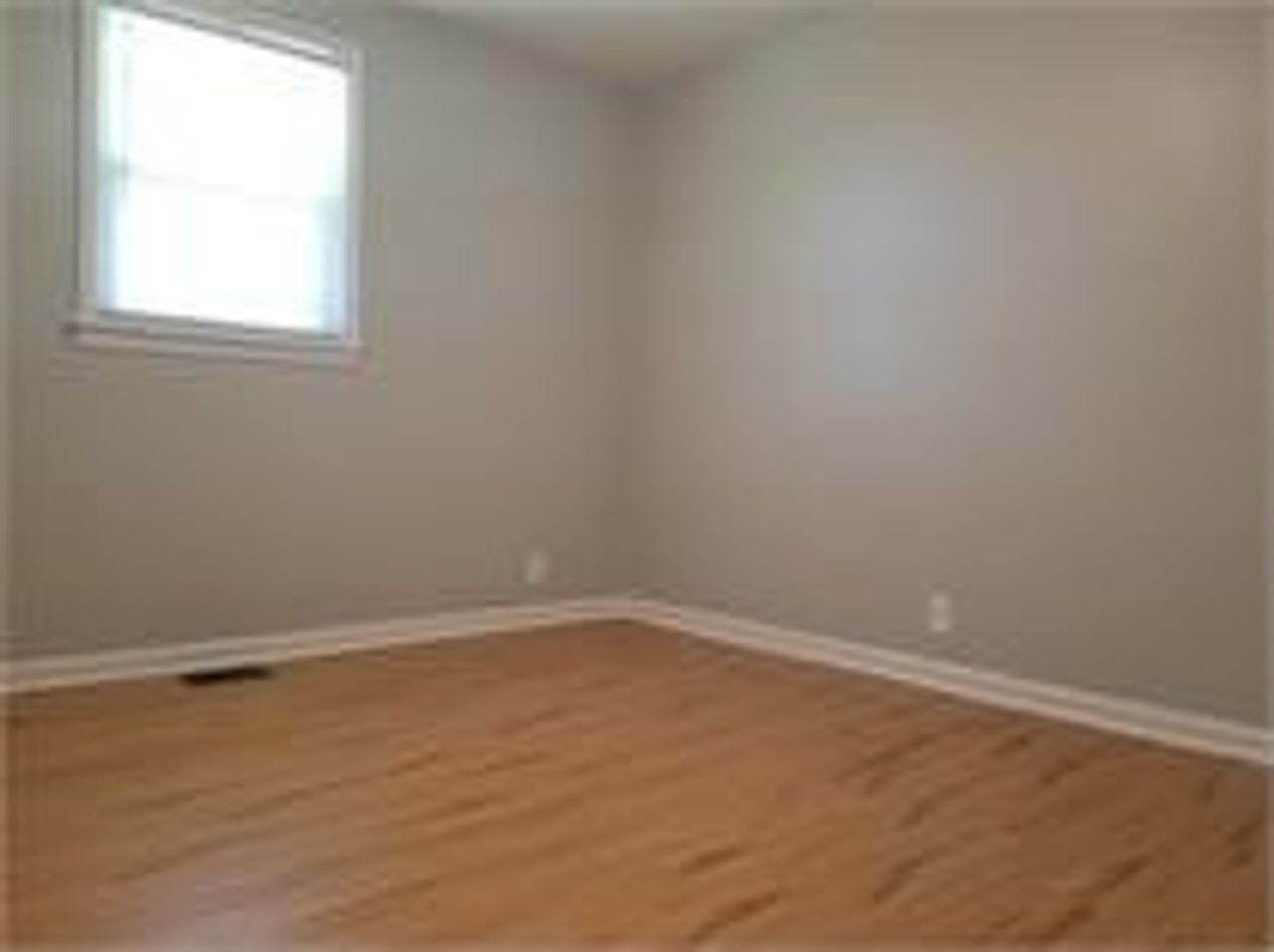 3542 Albee Dr - Photo 5 of 11