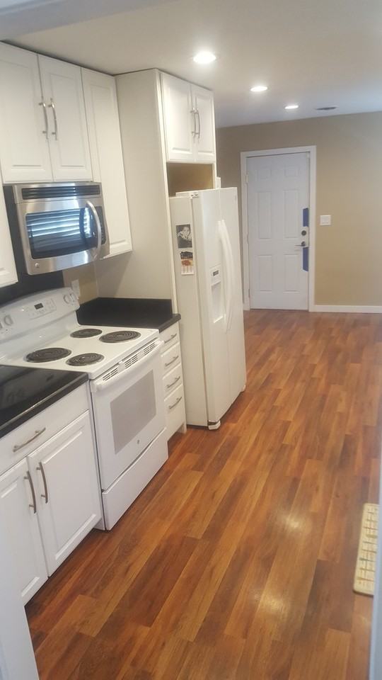 1291 Creswell Dr - Photo 4 of 19