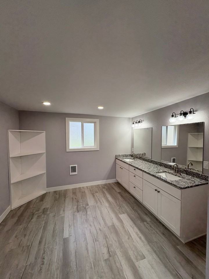 227 North Second Avenue - Photo 3 of 15