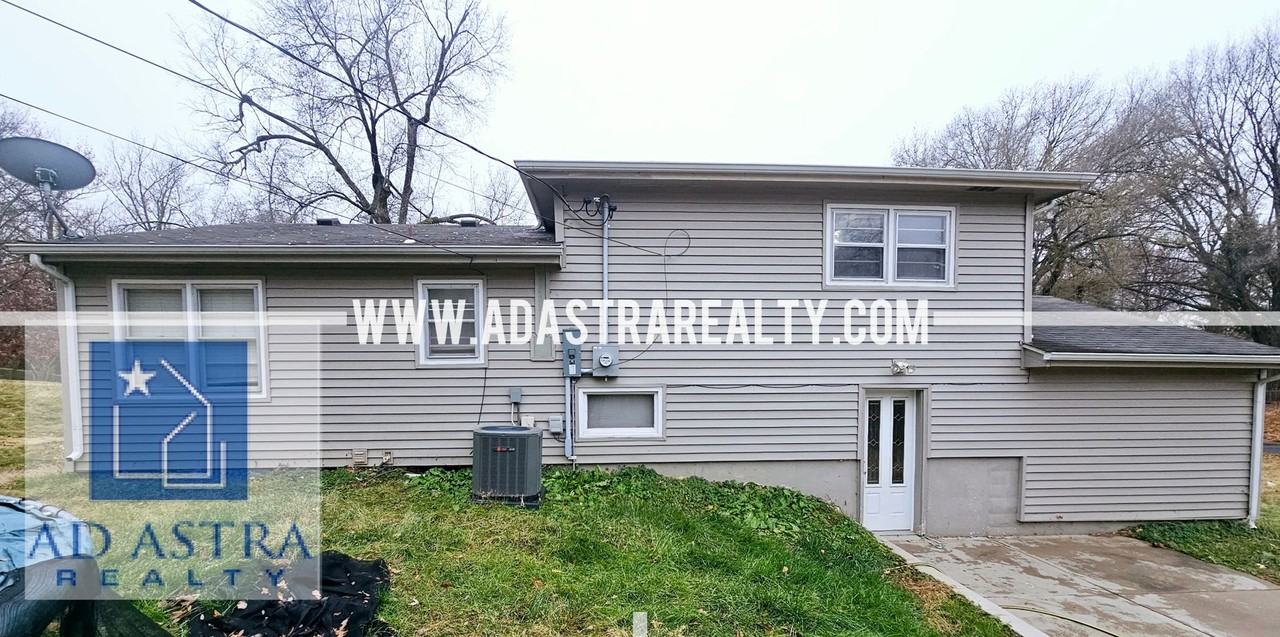 7211 N Avalon St - Photo 3 of 34