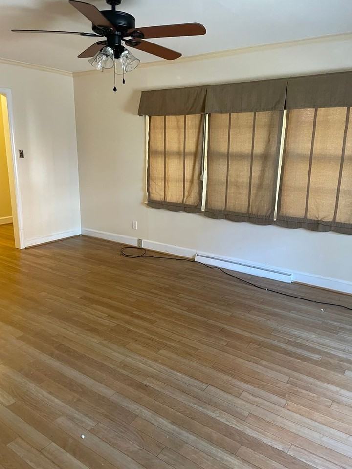 2511 W Cornwallis Dr - Photo 2 of 17