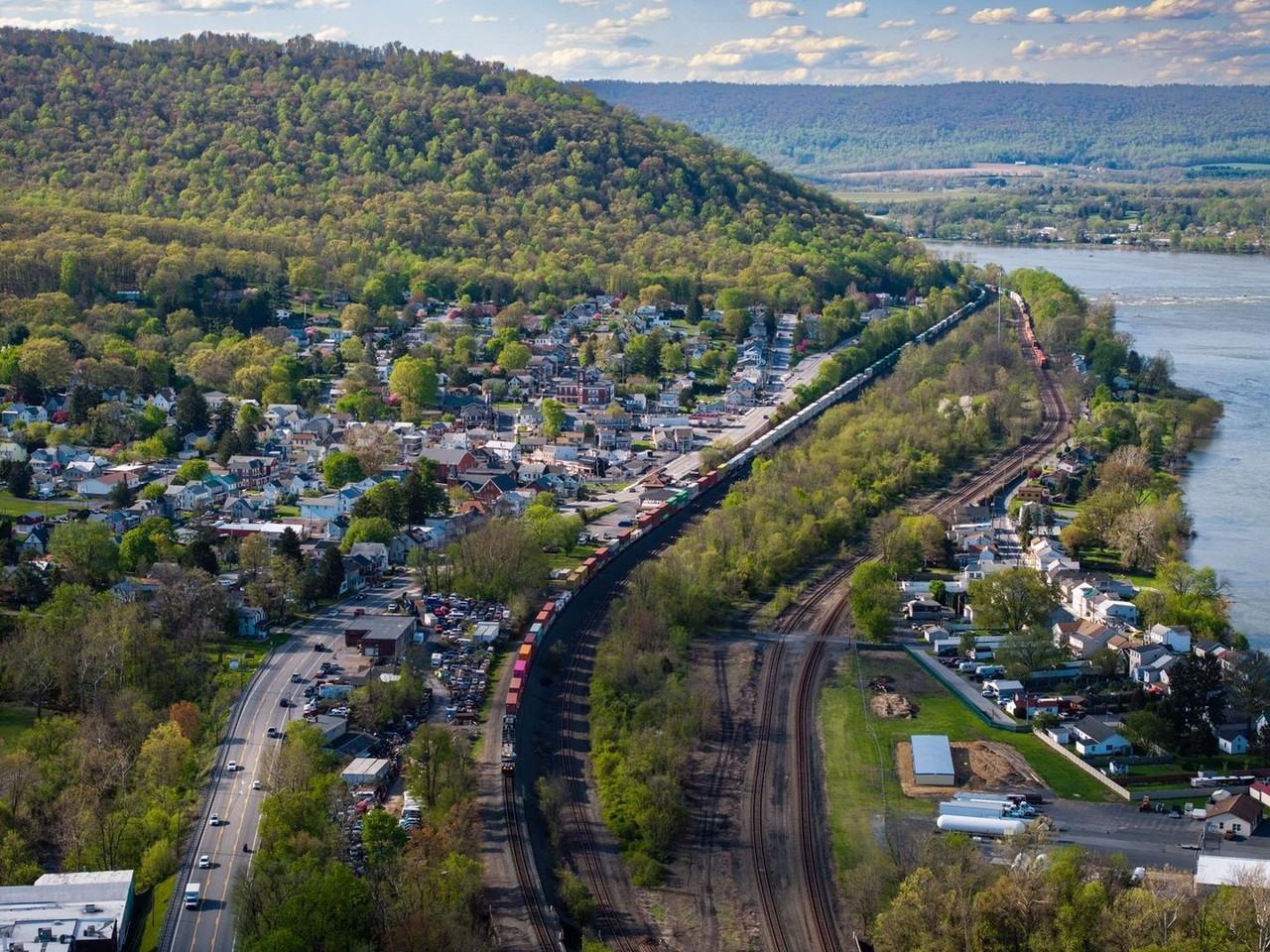 110 S Main St - Photo 3 of 15