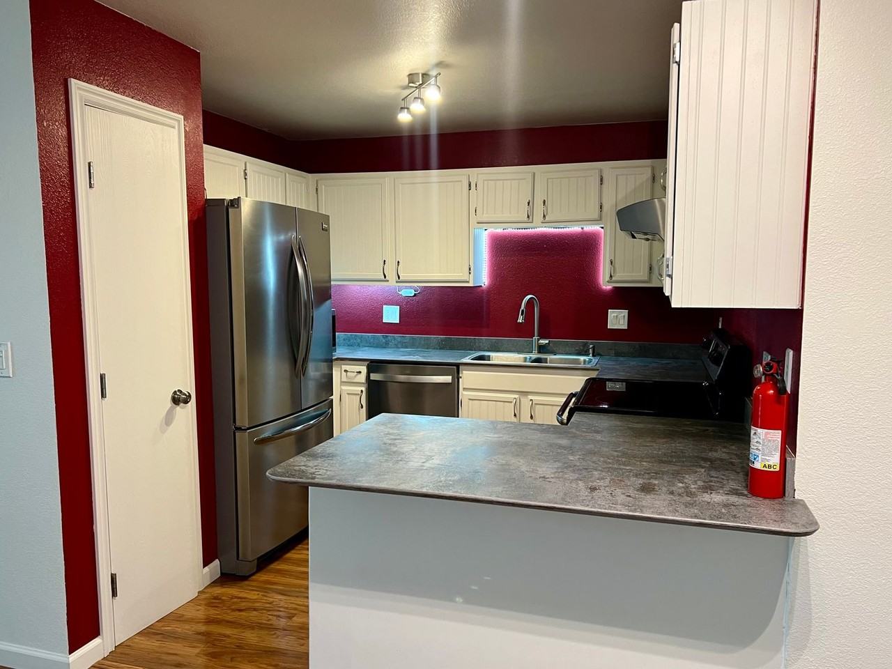 617 King Arthur Cir - Photo 2 of 30