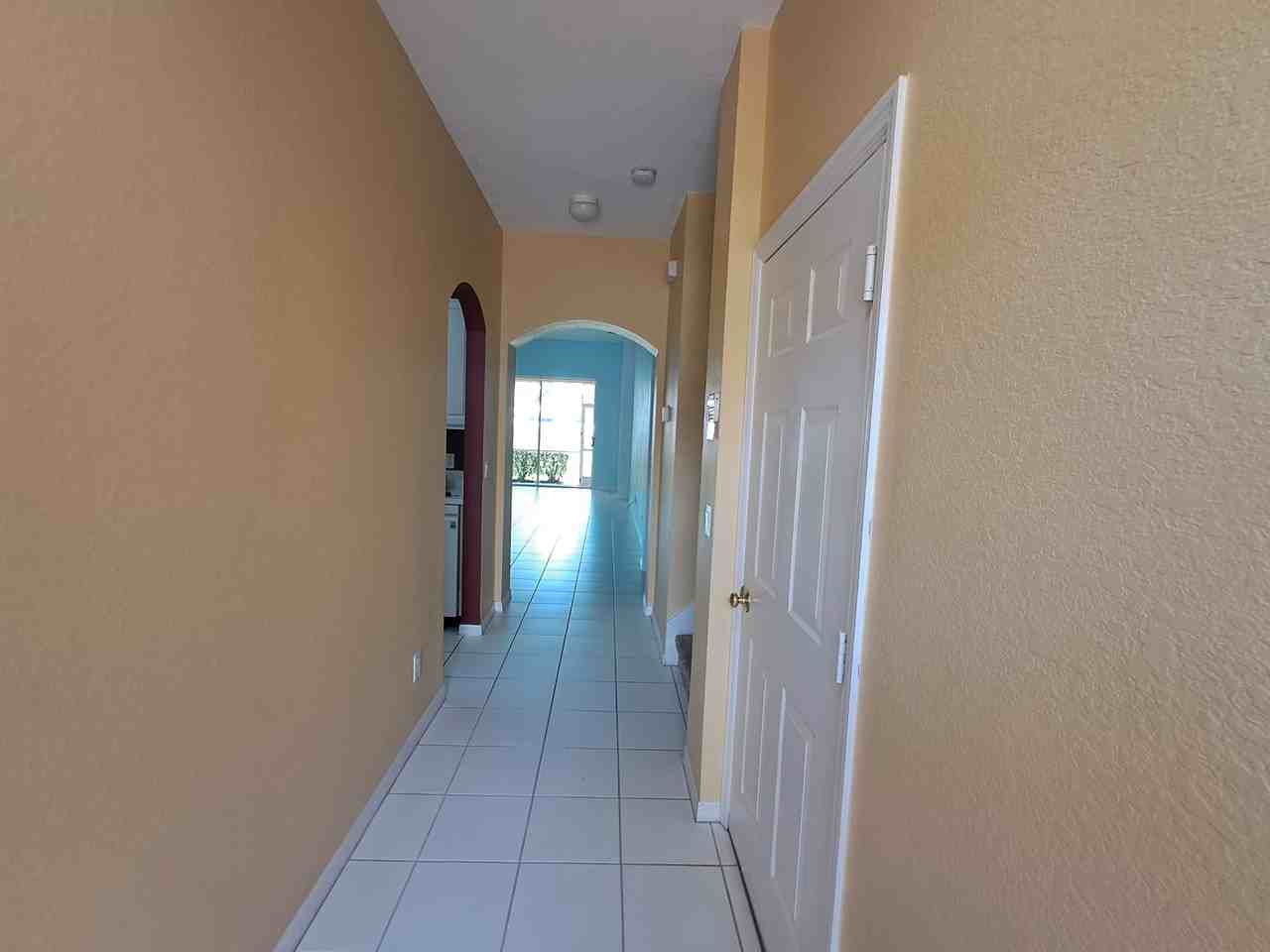 7880 Lake Sawgrass Loop #5212 - Photo 2 of 16