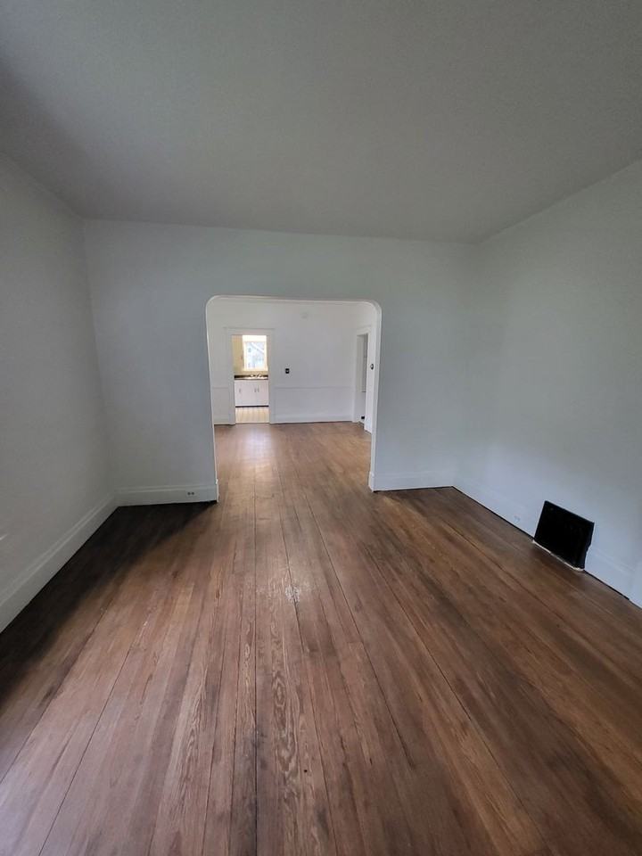 765 W Dale Ave - Photo 3 of 8