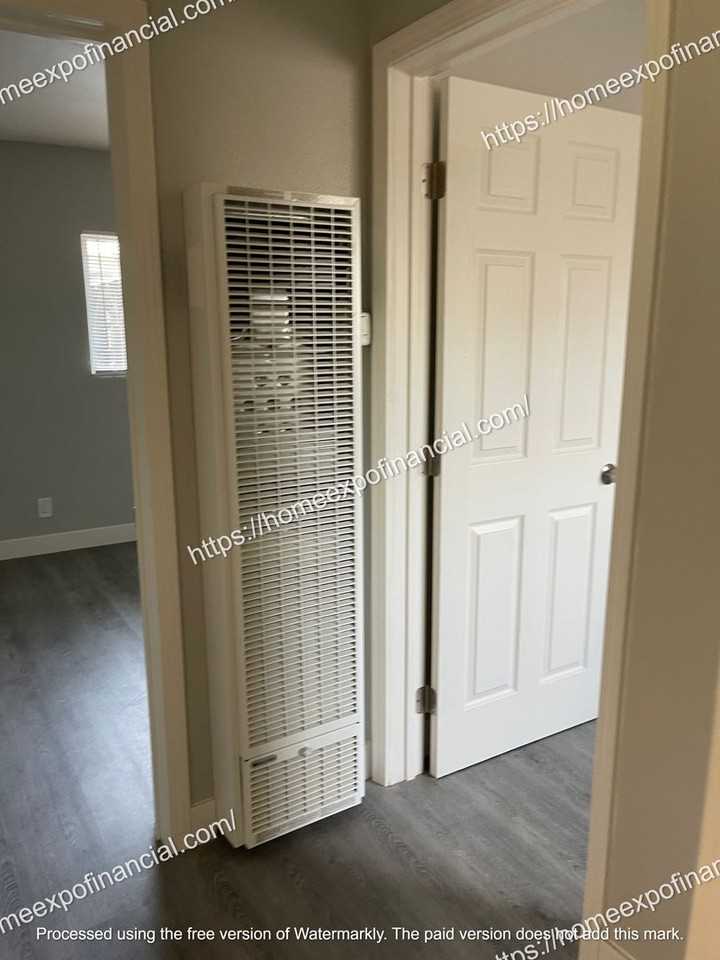 4250 N H St #A - Photo 3 of 19