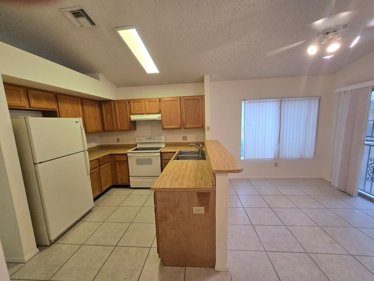 1120 N Val Vista Dr #31 - Photo 3 of 49