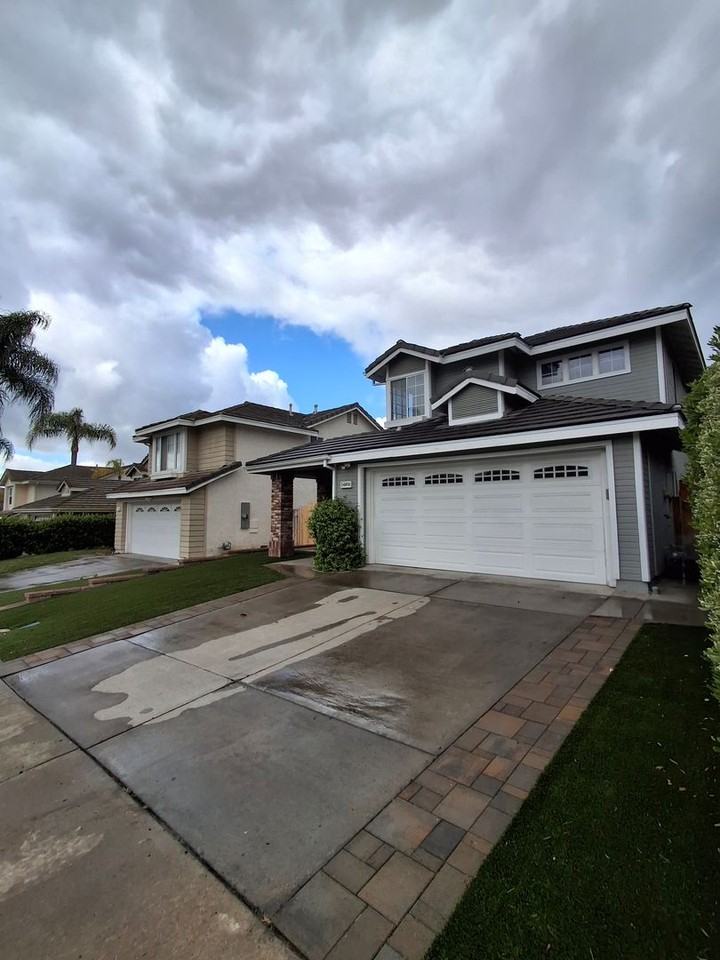 14858 Heather Glen Way - Photo 2 of 17