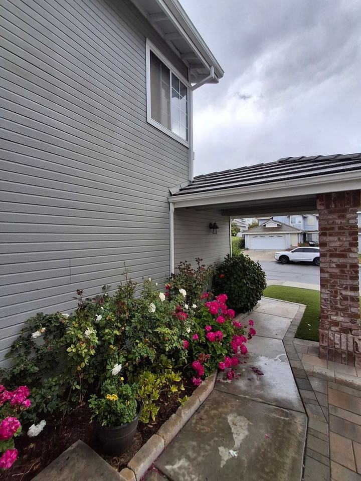 14858 Heather Glen Way - Photo 3 of 17
