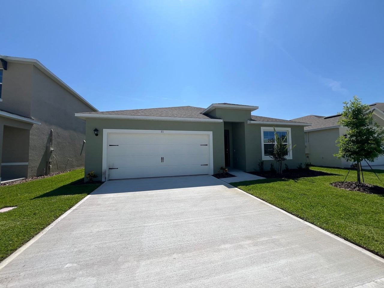 71 Melogold Dr - Photo 3 of 26