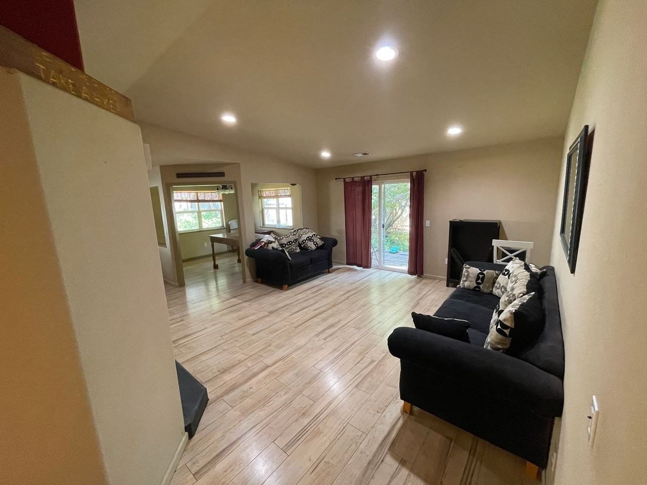 14702 Lafayette Cir - Photo 3 of 21