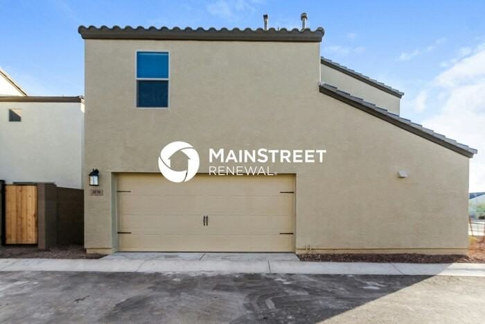 3939 3939 South 82nd Drive - Photo 2 of 16