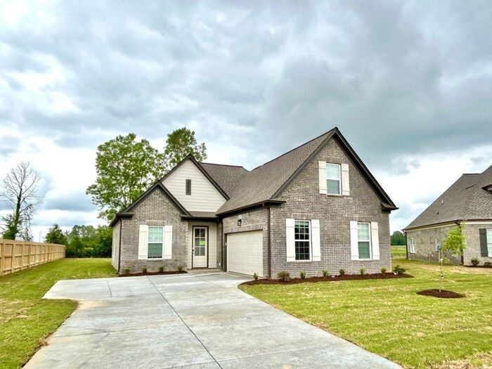 5416 Kennesaw Dr E - Photo 2 of 11