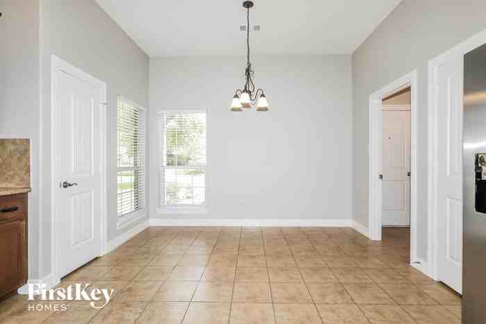 12064 Maverick Dr - Photo 3 of 15
