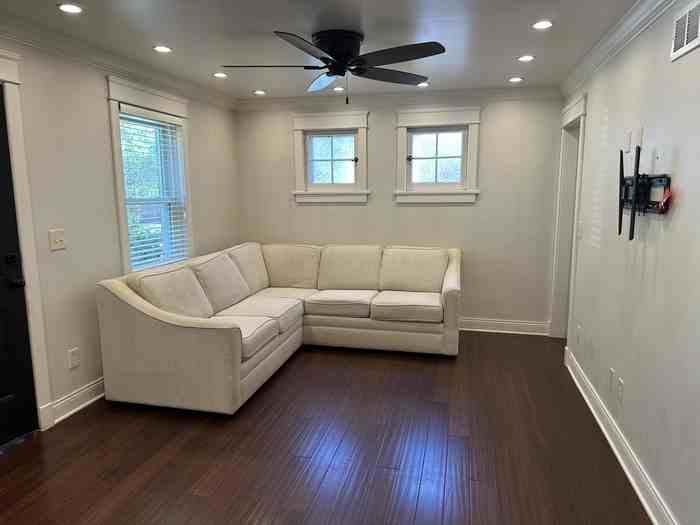 2448 Remington Ln - Photo 3 of 16